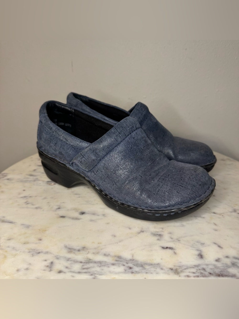 Born BOC Clog Shoes Size 7 Leather
Wedges Blue comfort